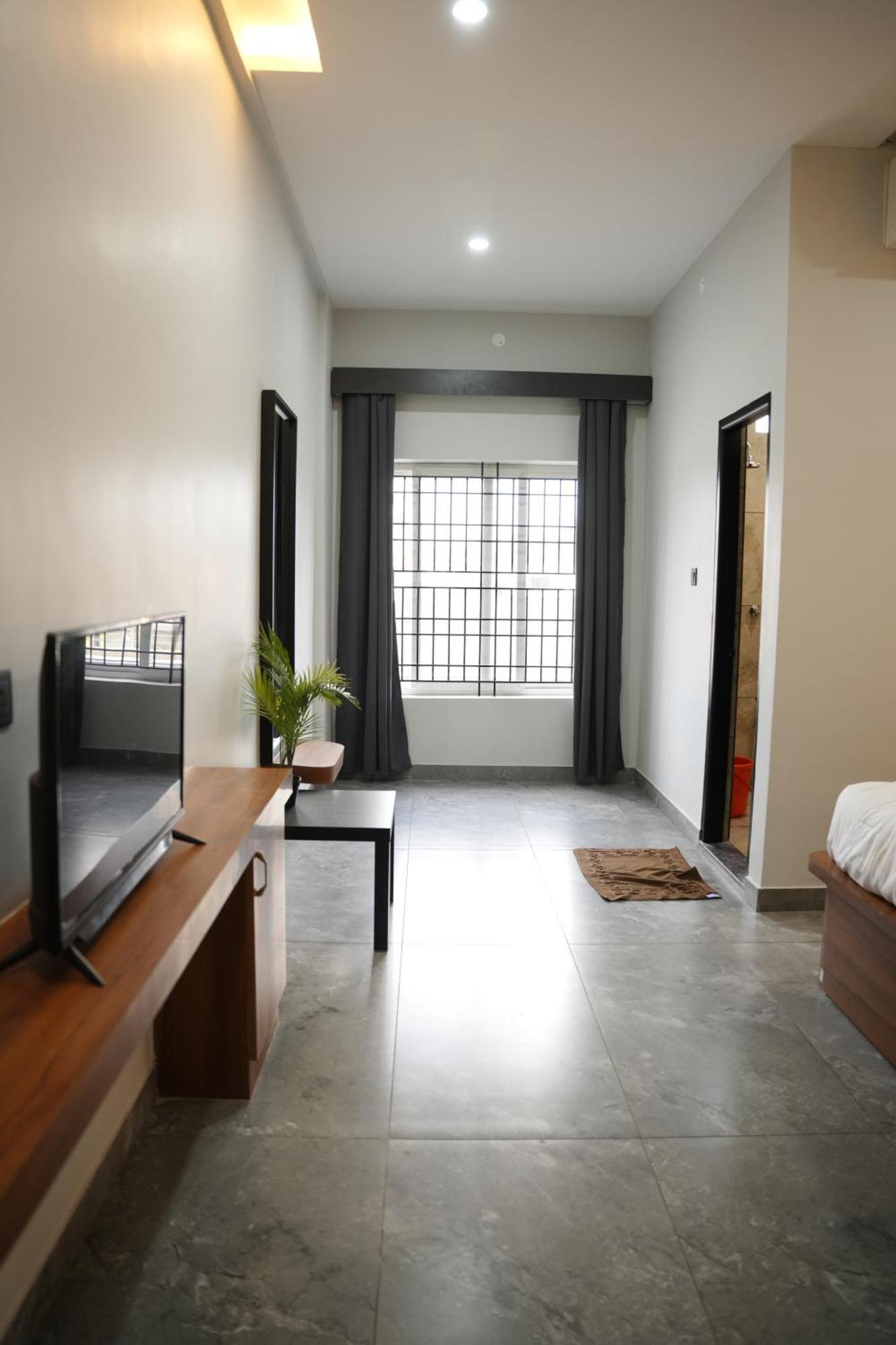 Sarvam Residency Otel Sāgar Dış mekan fotoğraf